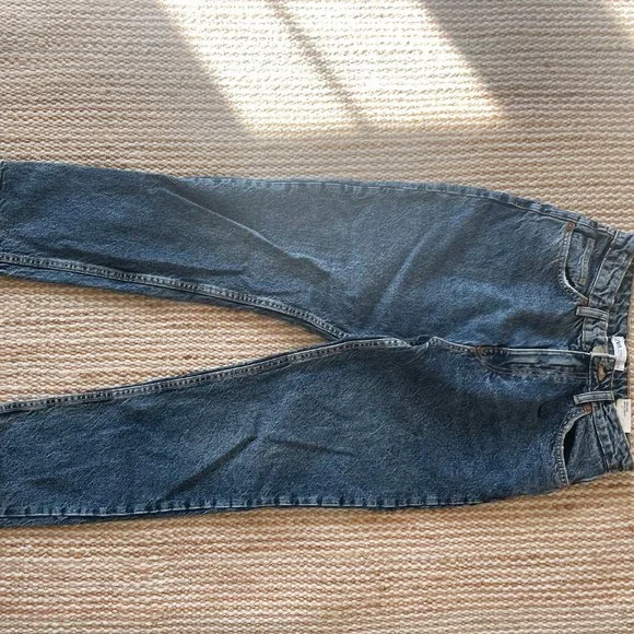 NEW WITH TAGS Zara High Rise jeans - Picture 1 of 1